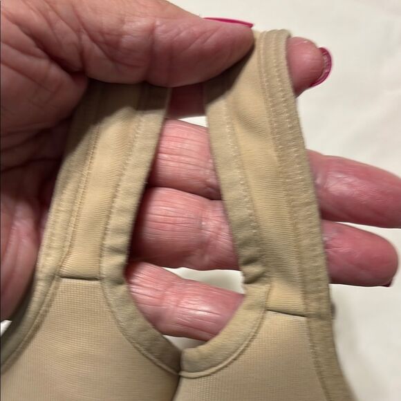 Cacique Beige Bra - Picture 6 of 7